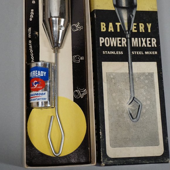 Vintage Bi-Cor battery powered mixer. - Picture 2 of 3